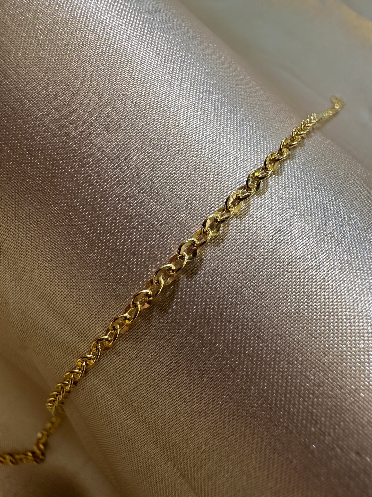 Brilha 10kt Solid Gold