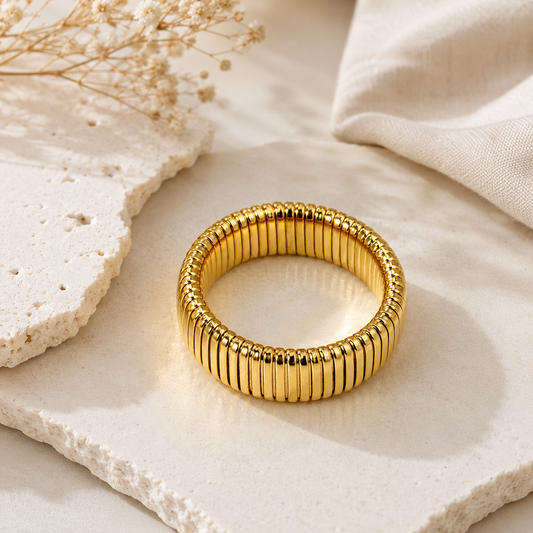Thea Ring