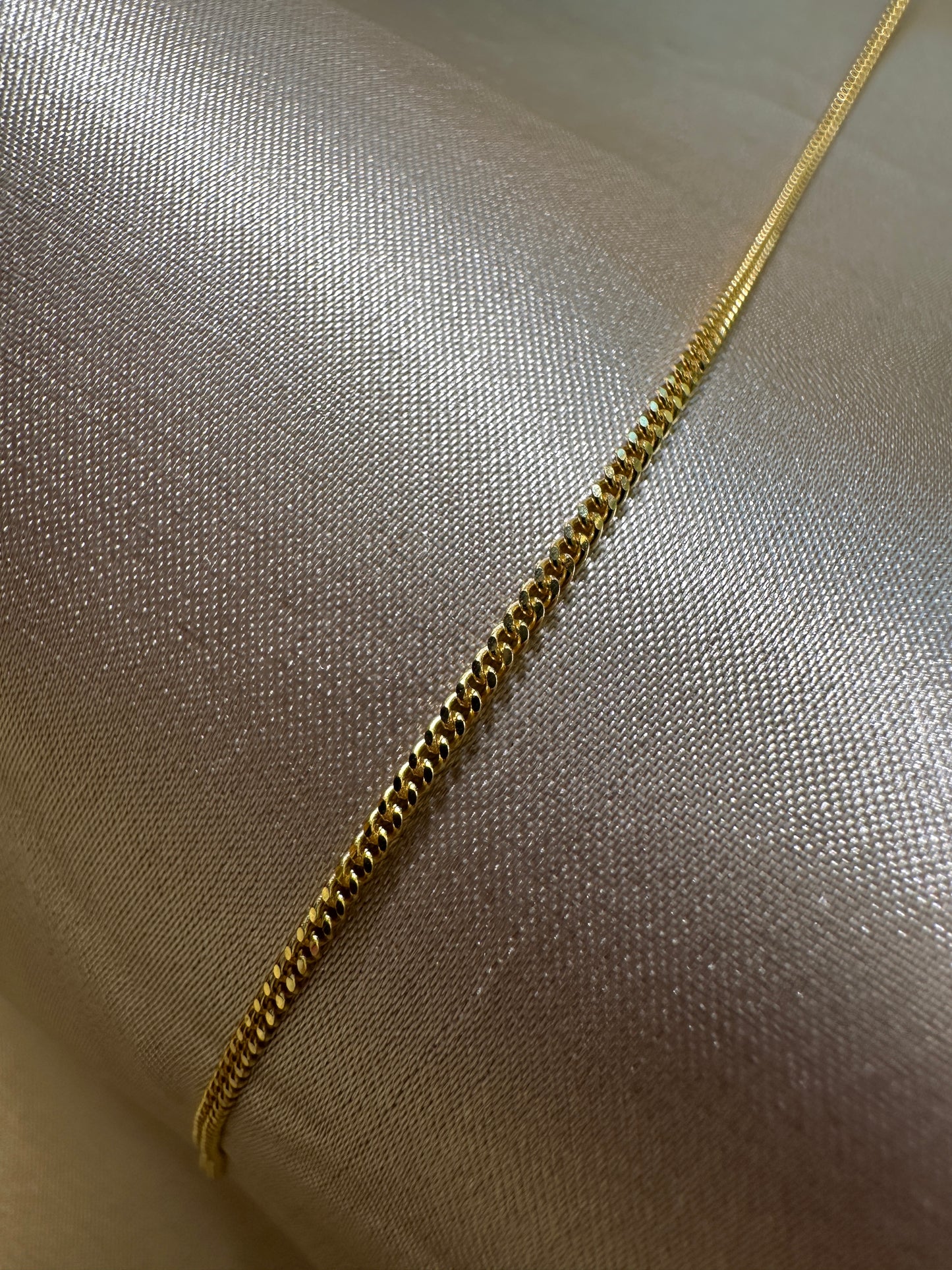 Dourada 10kt Solid Gold