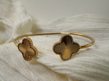 Fortune Favors Bangle