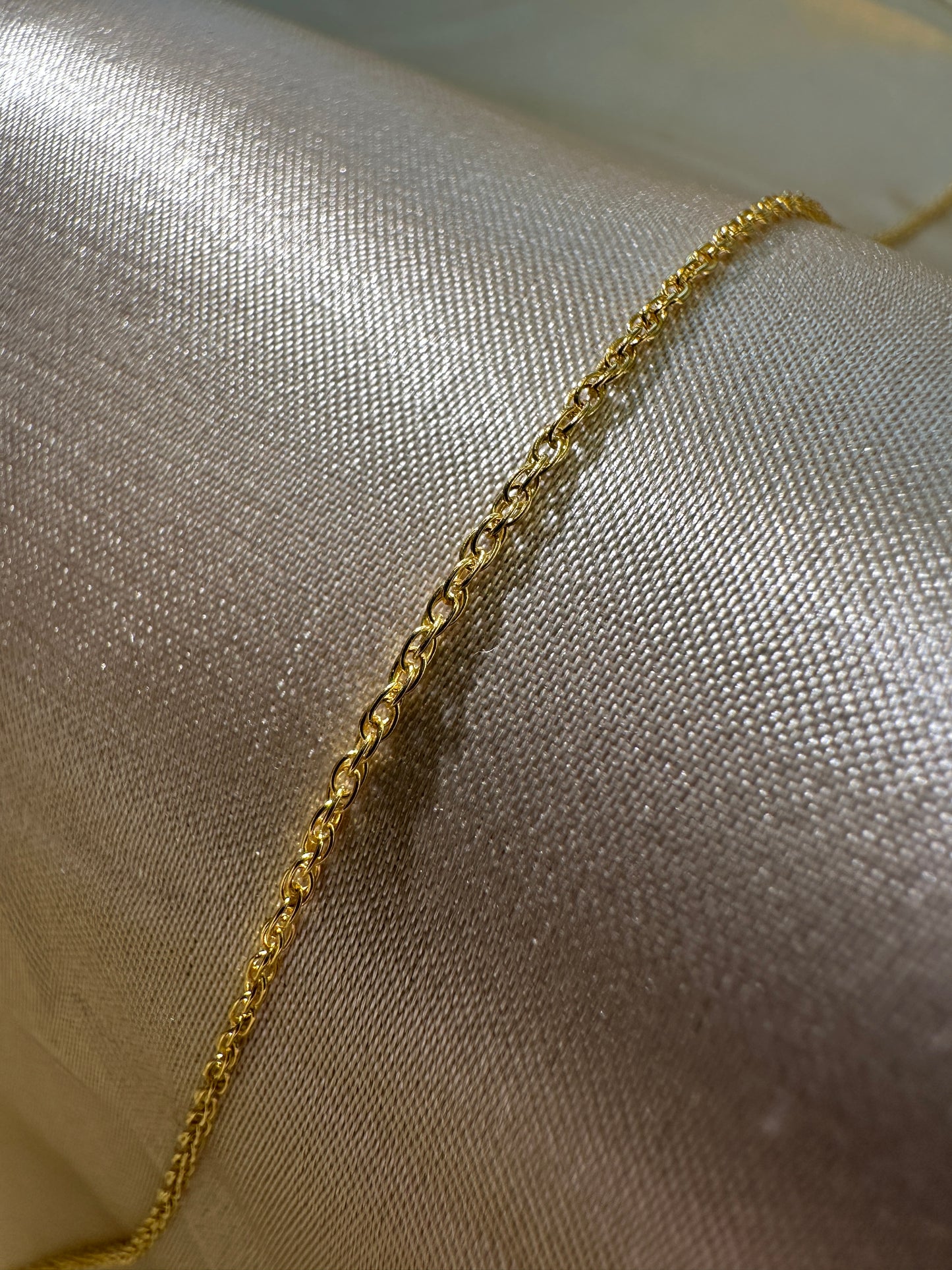 Viana 10kt Solid Gold